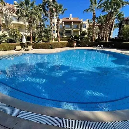 Cozy Apartment With Private Garden In Veranda Sahl Hasheesh
